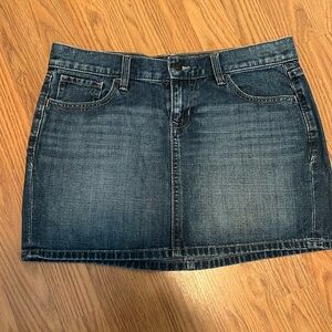 Old Navy denim mini skirt size 6